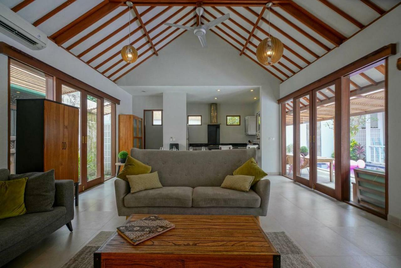 Villa Su'Kha Umalas Canggu Buitenkant foto